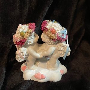 ANGELS VINTAGE DREAMSICLES HAND IN HAND NIB